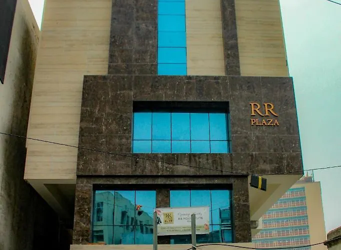 Rr Mount Elite Suites