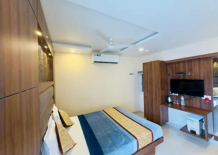 The Hydel Park - Business Class Hotel - Near Central Railway Station